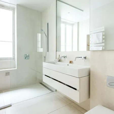 Appartamento Rue De Beaune By Onefinestay *