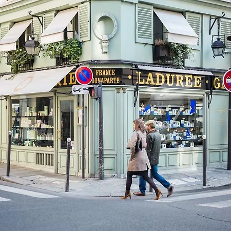 Appartamento Rue De Beaune By Onefinestay
